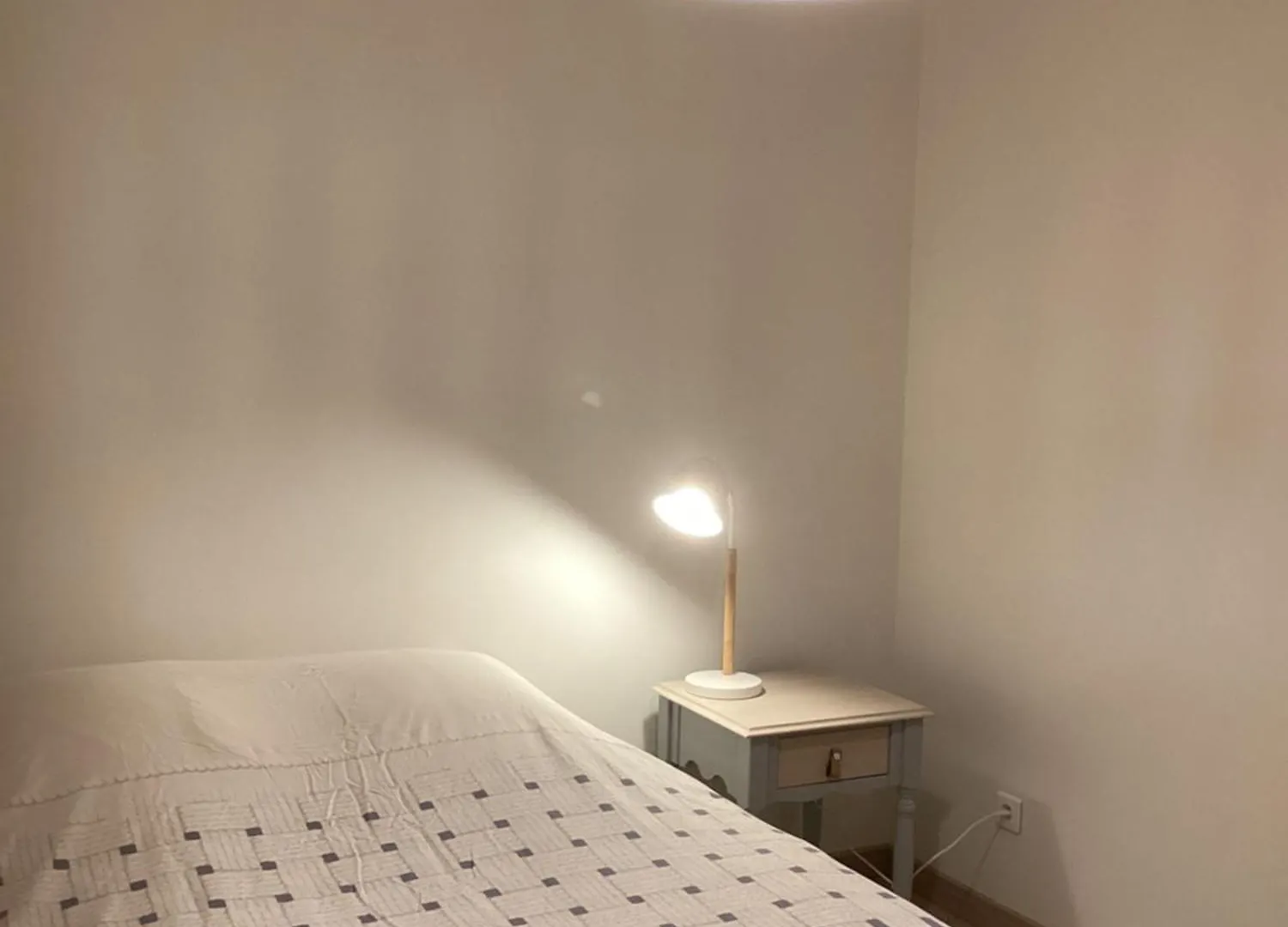 Appartement Roanne 3 Chambres 3 Lits Doubles 0*,  France